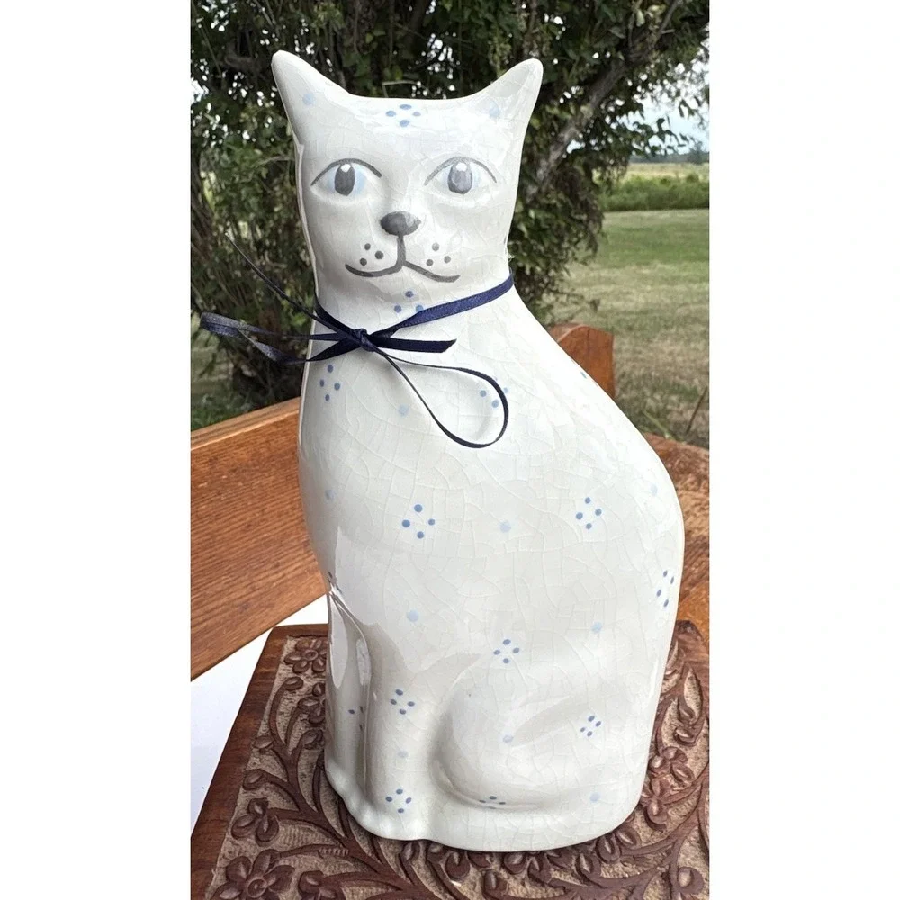 Ceramic White Light Blue Floral Cat Kitty Figurine 8